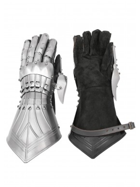 Gantelets gothiques en acier avec gant en cuir