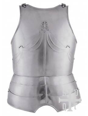 Cuirasse gothique en acier avec détails en filigrane et sangles en cuir