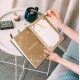 Carnet de gratitude astral avec design doré