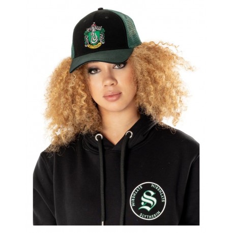 Casquette trucker noire et verte avec blason Serpentard