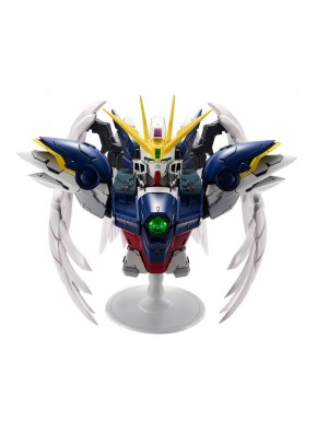 Figure Ichibansho Wing Gundam Zero EW avec des ailes.