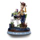 Estátua de Buzz e Woody de Toy Story em polirresina
