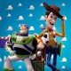 Estátua de Buzz e Woody de Toy Story em polirresina