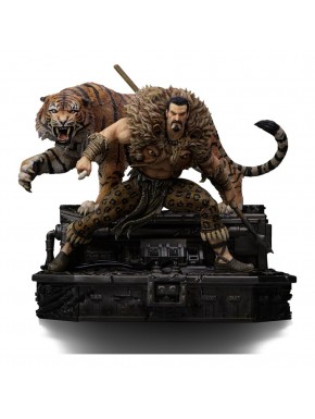 Statue de Kraven et tigre dans diorama Marvel 22 cm