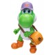 Figurine Yoshi avec casquette, lunettes et sac à dos de Super Mario