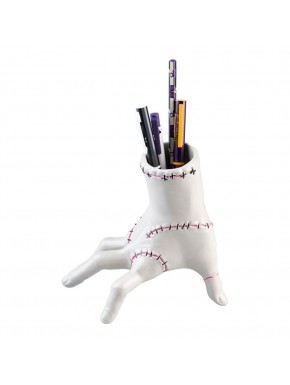 Porte-stylos blanc de Wednesday avec plusieurs stylos