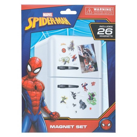 Ensemble d'aimants Spider-Man décorant un réfrigérateur