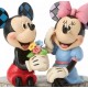 Mickey et Minnie sur banc avec fleurs de Jim Shore