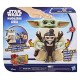 Figura Grogu abrazando anzellano, interactiva de Star Wars