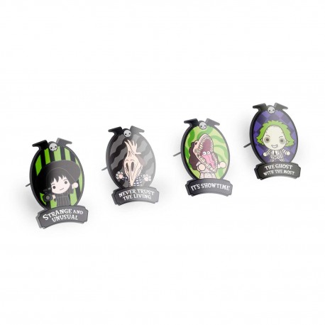 Ensemble de quatre pin's Beetlejuice avec illustrations et phrases