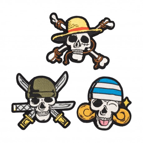 Conjunto de três patches autoadesivos One Piece com designs bordados.