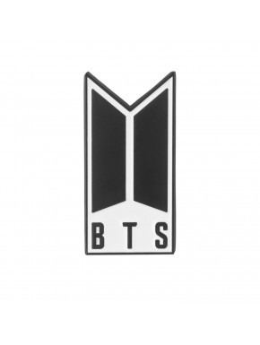 Épingle logo BTS en noir et blanc