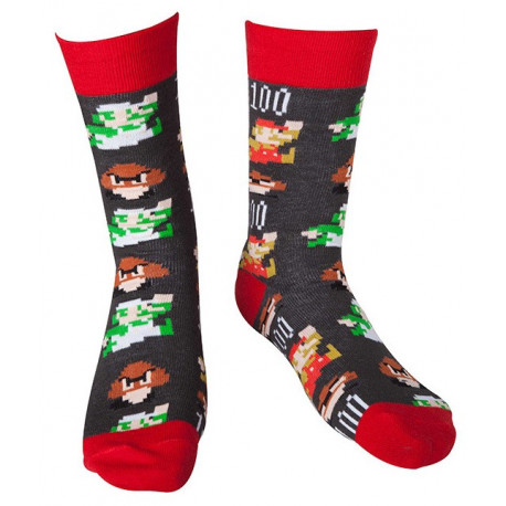 Calcetines Super Mario diseño pixelado