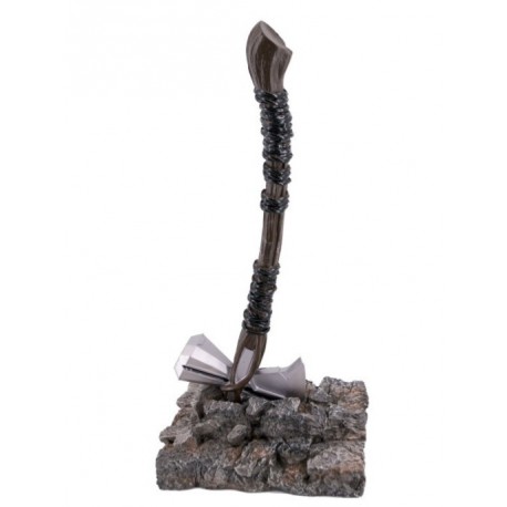 Hache Stormbreaker de Thor en résine avec base
