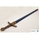 Espada medieval francesa do século XIV com bainha azul e detalhes dourados