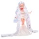 Muñeca Bratz Frosty Nightz Holiday con vestido blanco