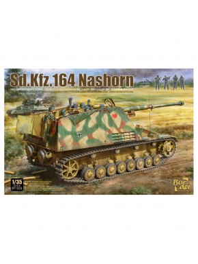 Kit modelo 1/35 Sd.Kfz. 164 Nashorn con camuflaje y 4 figuras