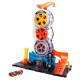 Conjunto de juego Hot Wheels City con vehículo y neumáticos
