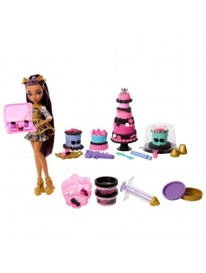 Poupée Clawdeen Wolf avec kit de pâtisserie Monster High