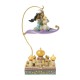 Figura de Enesco de Jazmín y Aladín sobre Agrabah