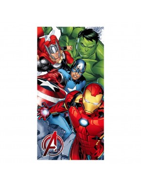 Toalla Avengers de microfibra 140x70cm con héroes de Marvel