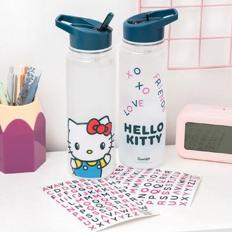 Bouteille en plastique Hello Kitty avec paille et autocollants