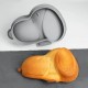 Molde de silicona gris con forma de Snoopy