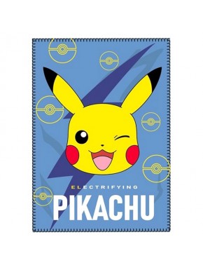 Manta polar azul con dibujo de Pikachu de Pokémon