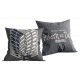 Coussin L'Attaque des Titans 40x40 cm avec logo saison finale