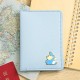 Porta-passaporte azul com design Middle Totoro
