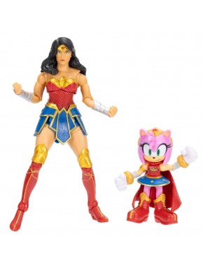 Figura de Amy e Wonder Woman de Sonic e DC Comics.