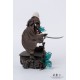 Estátua 1/8 de Edward Kenway de Assassin's Creed sobre um barco
