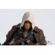 Estátua 1/8 de Edward Kenway de Assassin's Creed sobre um barco