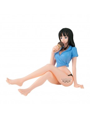 Figura Nico Robin One Piece con helado