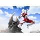 Figura coleccionable de Ultraman combatiendo a Black King