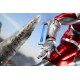 Figura coleccionable de Ultraman combatiendo a Black King