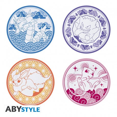 Platos estilo japonés con diseños de Pokémon