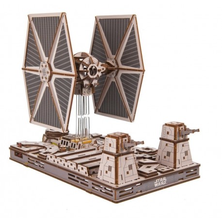 Maqueta de madera TIE Fighter de Star Wars