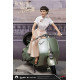 Figura Audrey Hepburn en Vespa Vacaciones en Roma 44 cm