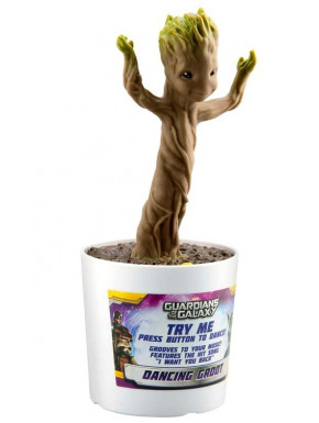 Groot bailon with musica guardians of the galaxy