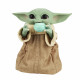 Baby Yoda Grogu animatrónico comilón El Mandaloriano