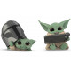 Figuras de Baby Yoda Mandalorian casco y tablet
