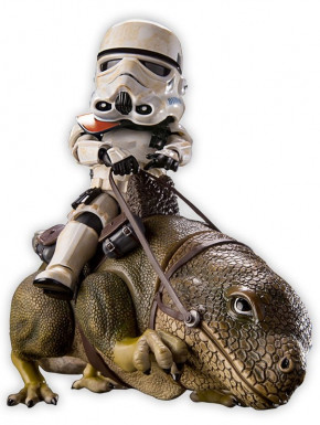 Figura Stormtrooper en Dewback Beast Kingdom EAA Star Wars