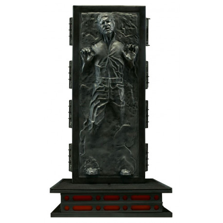Star Wars Figura 1/6 Han Solo en Carbonita 38 cm