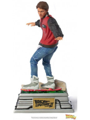 Estatua 1/10 Regreso al Futuro II Marty McFly on Hoverboard