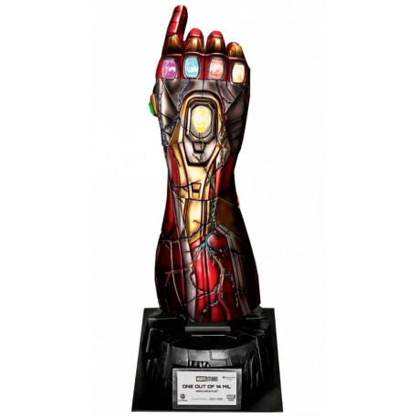 MARVEL - Avengers: Endgame - Nano Gauntlet 1 out of 14 MIL - 47.4 CM