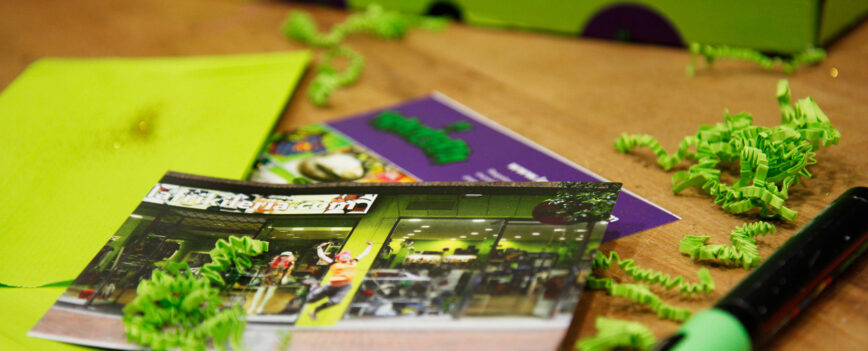 🎁 Tutorial del Buen Regalador: 7 consejos para acertar estas Navidades (y no morir en el intento)